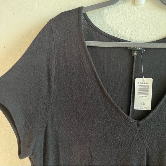 Torrid Dress Black V Neck Short Sleeves Hacci Skater Dress Sz 2X (2) NWT - Picture 3 of 11